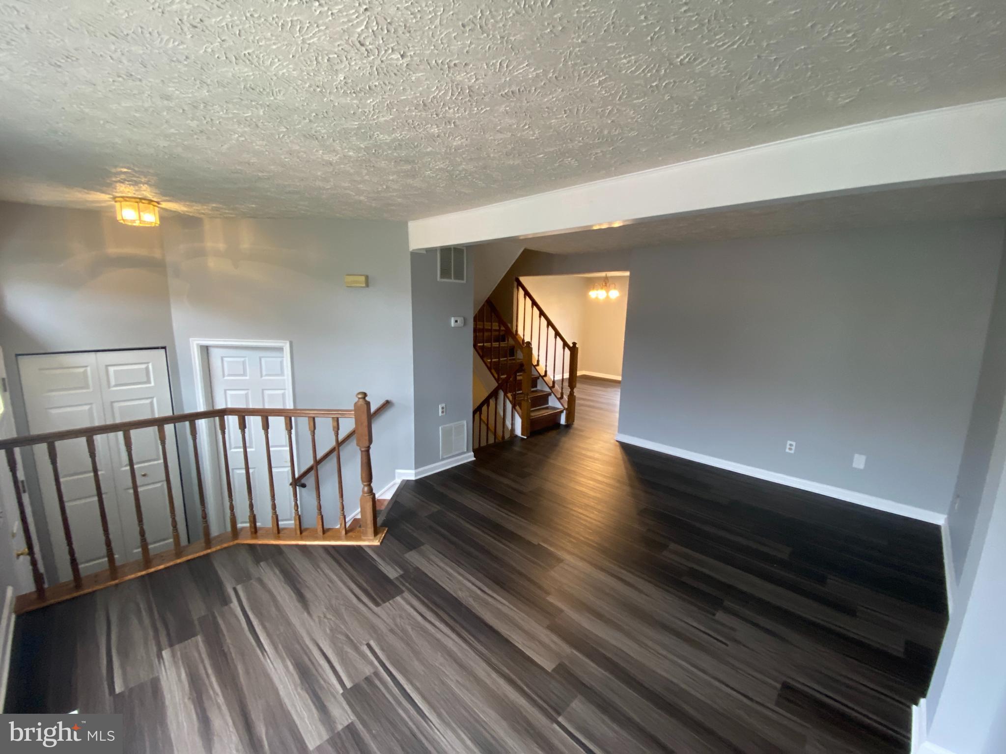 HOLLYMEAD - Residential Lease