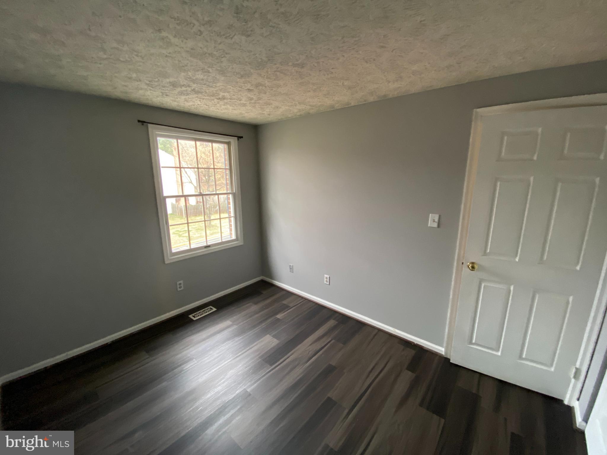 HOLLYMEAD - Residential Lease