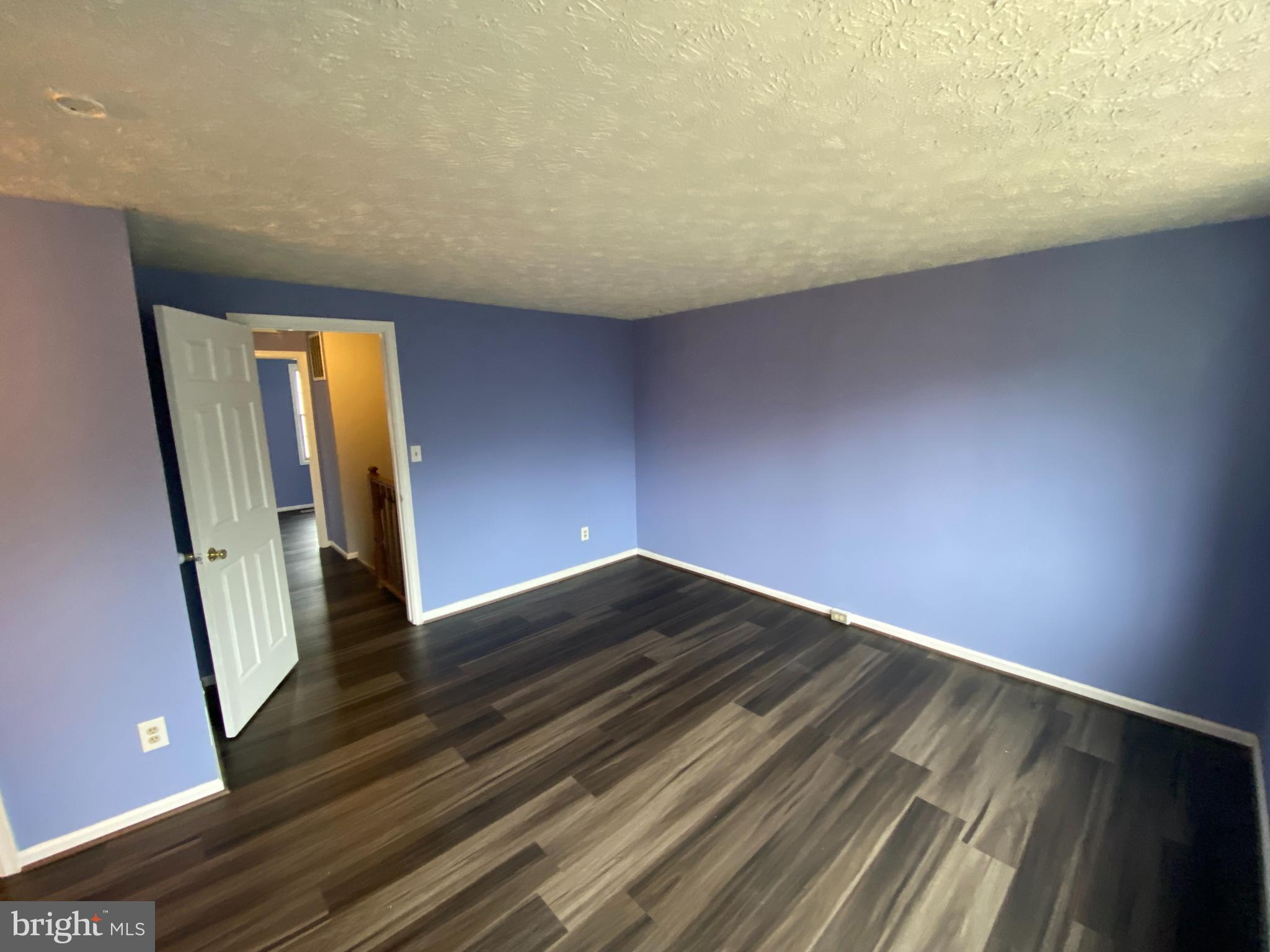 HOLLYMEAD - Residential Lease