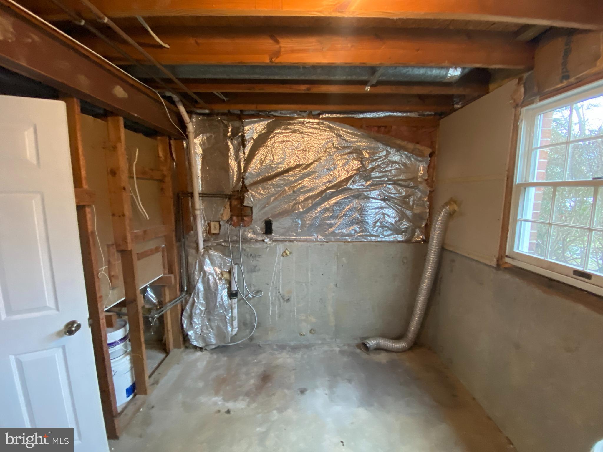 HOLLYMEAD - Residential Lease