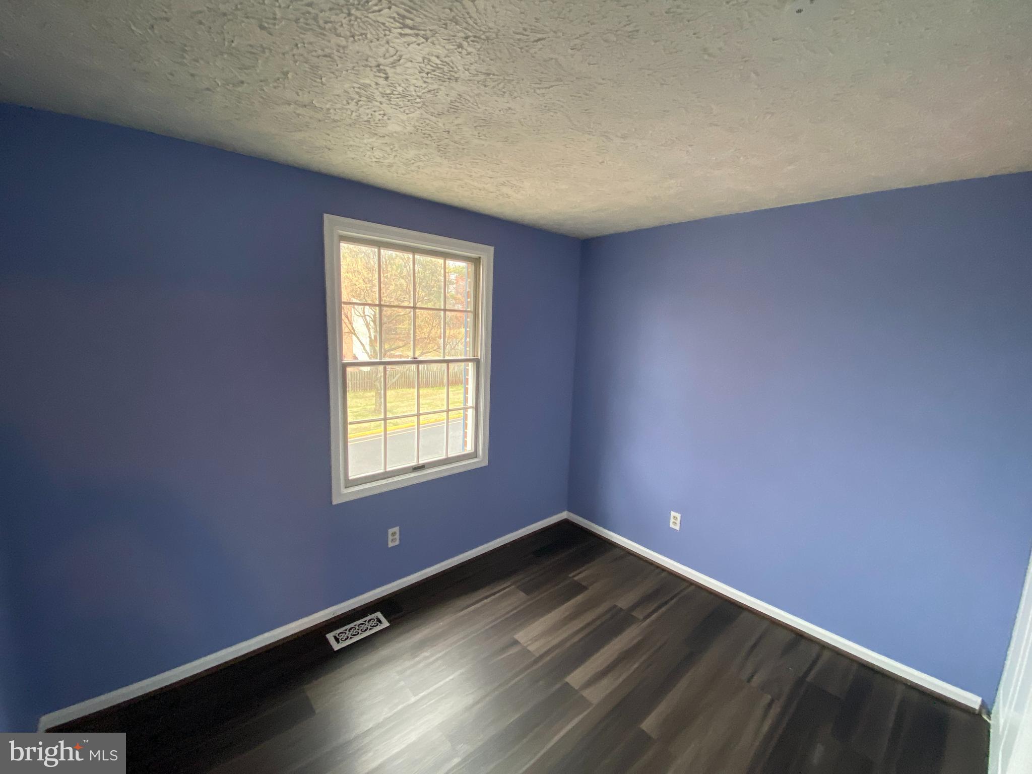 HOLLYMEAD - Residential Lease