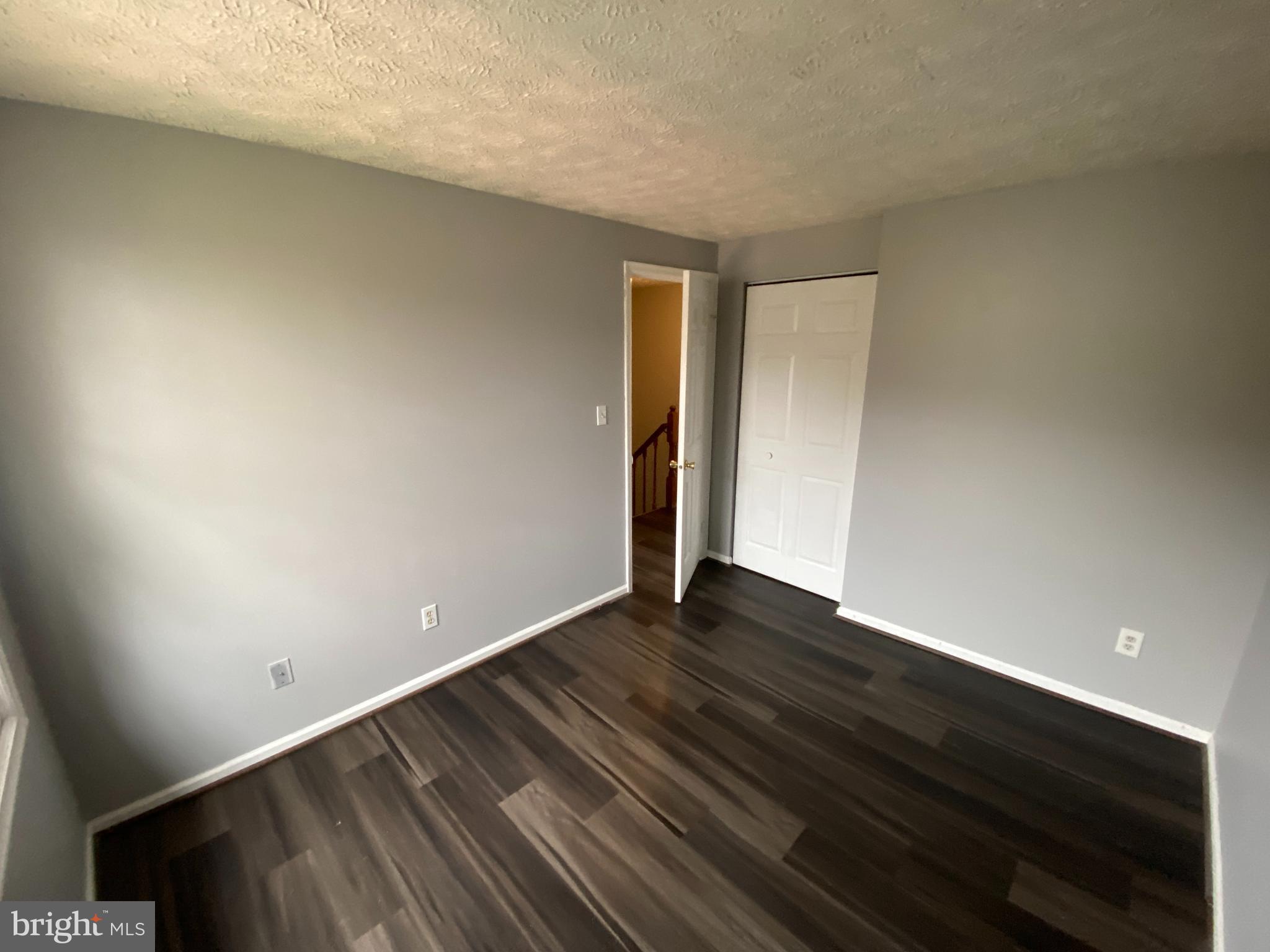 HOLLYMEAD - Residential Lease