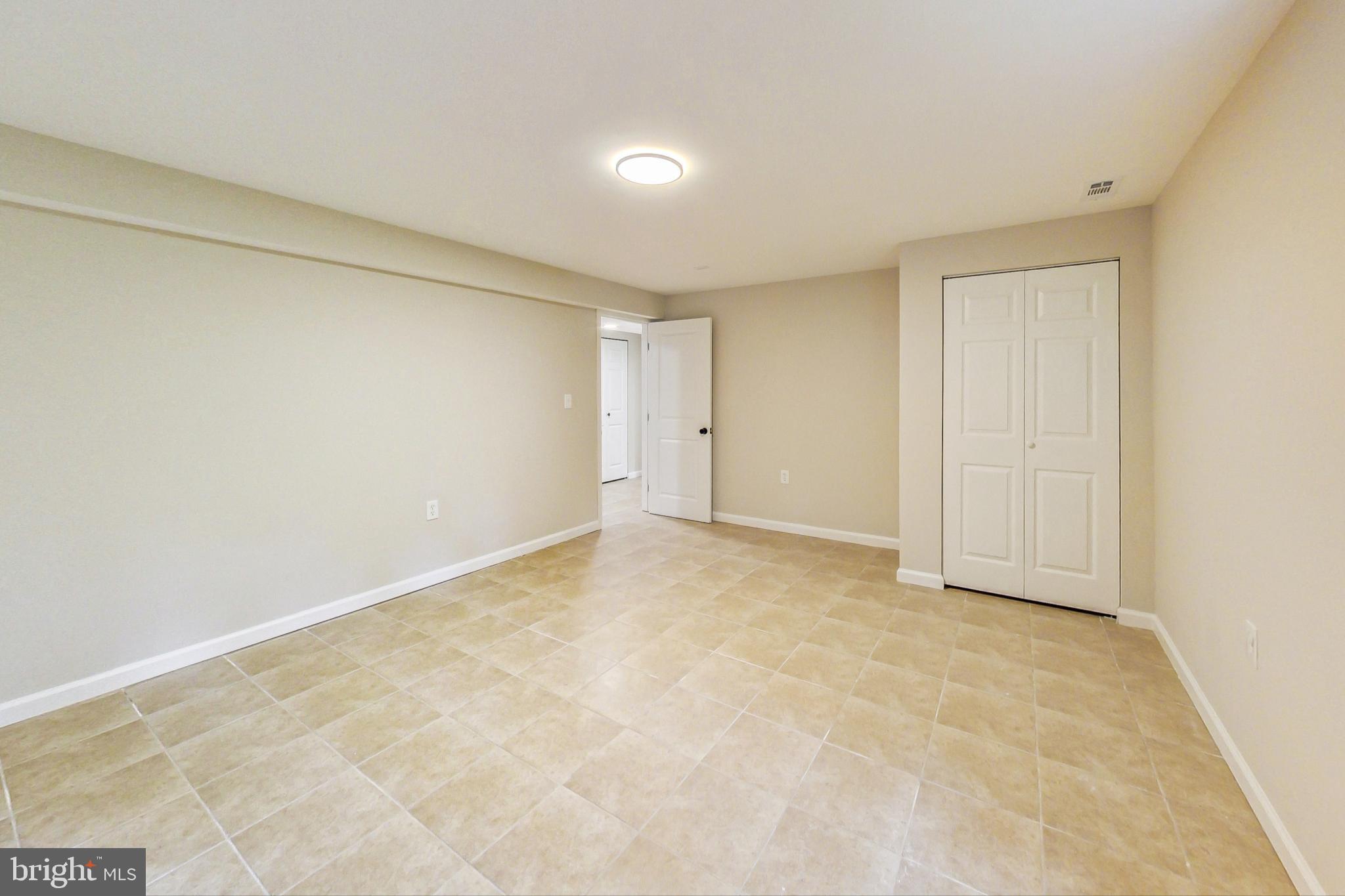 BARNABY ESTATES - Residential Lease