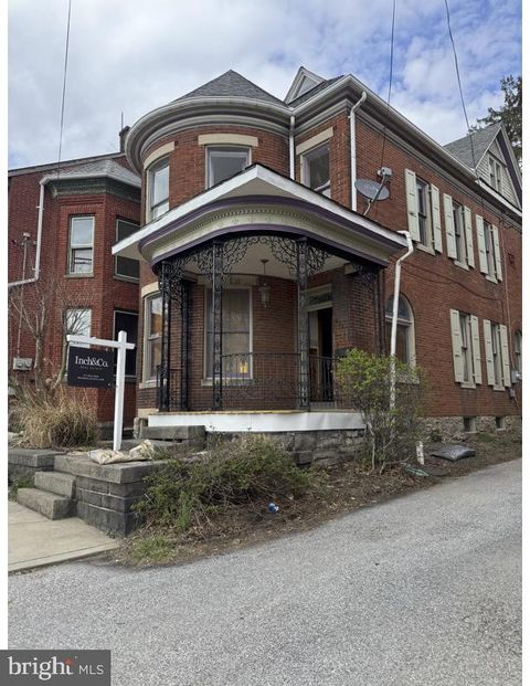 407 CARLISLE STREET HANOVER PA 17331