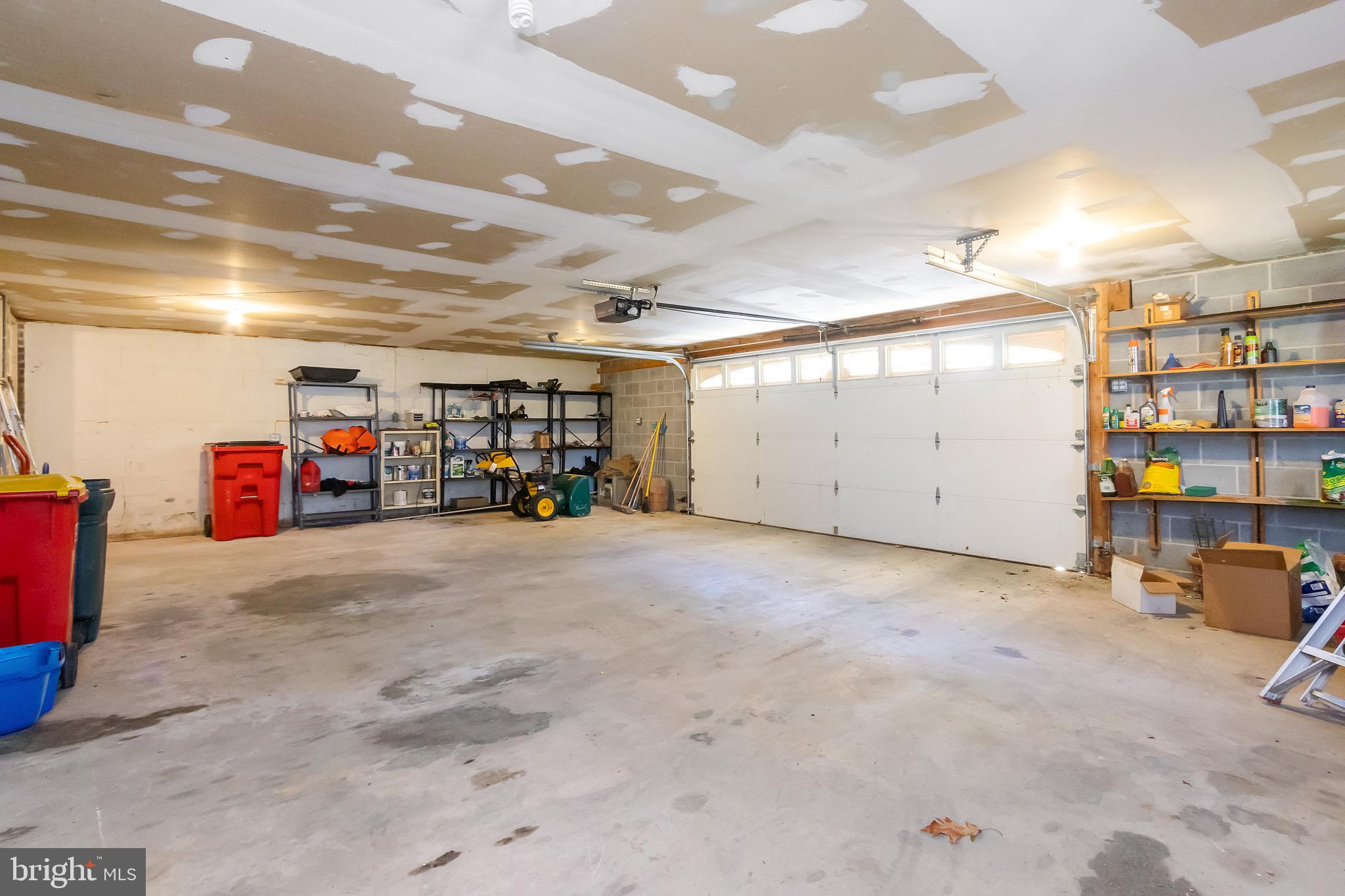 TUSCAWILLA HILLS - Residential