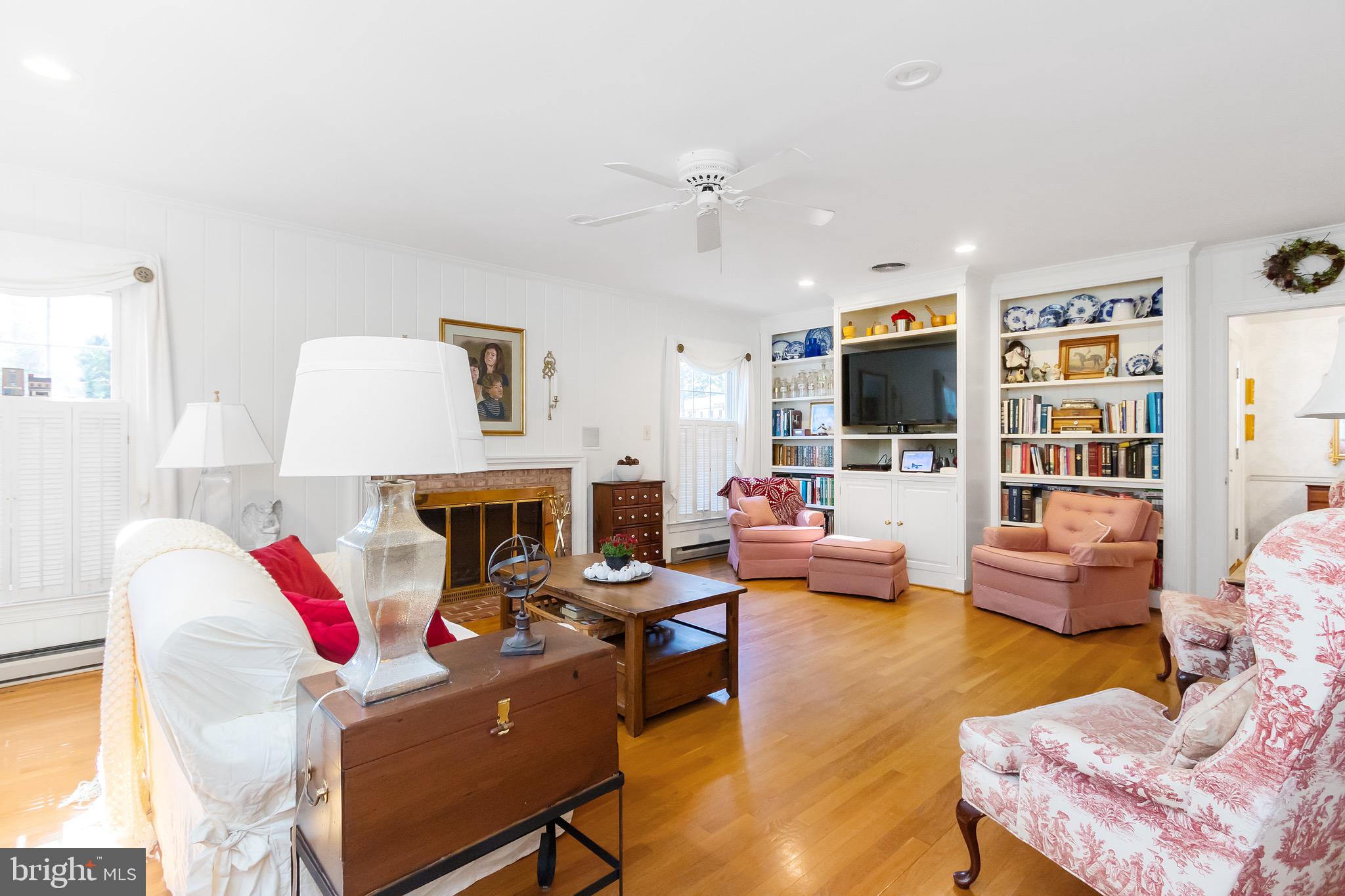 TUSCAWILLA HILLS - Residential