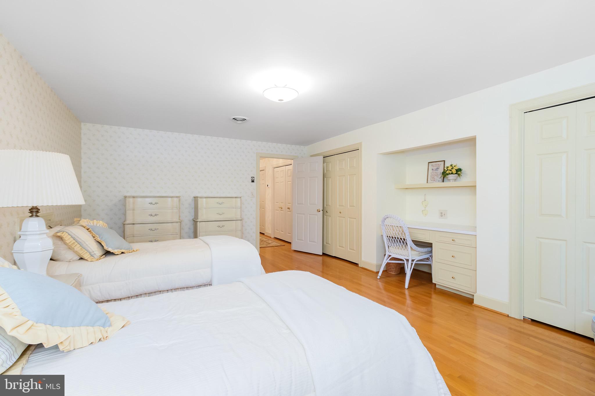 TUSCAWILLA HILLS - Residential