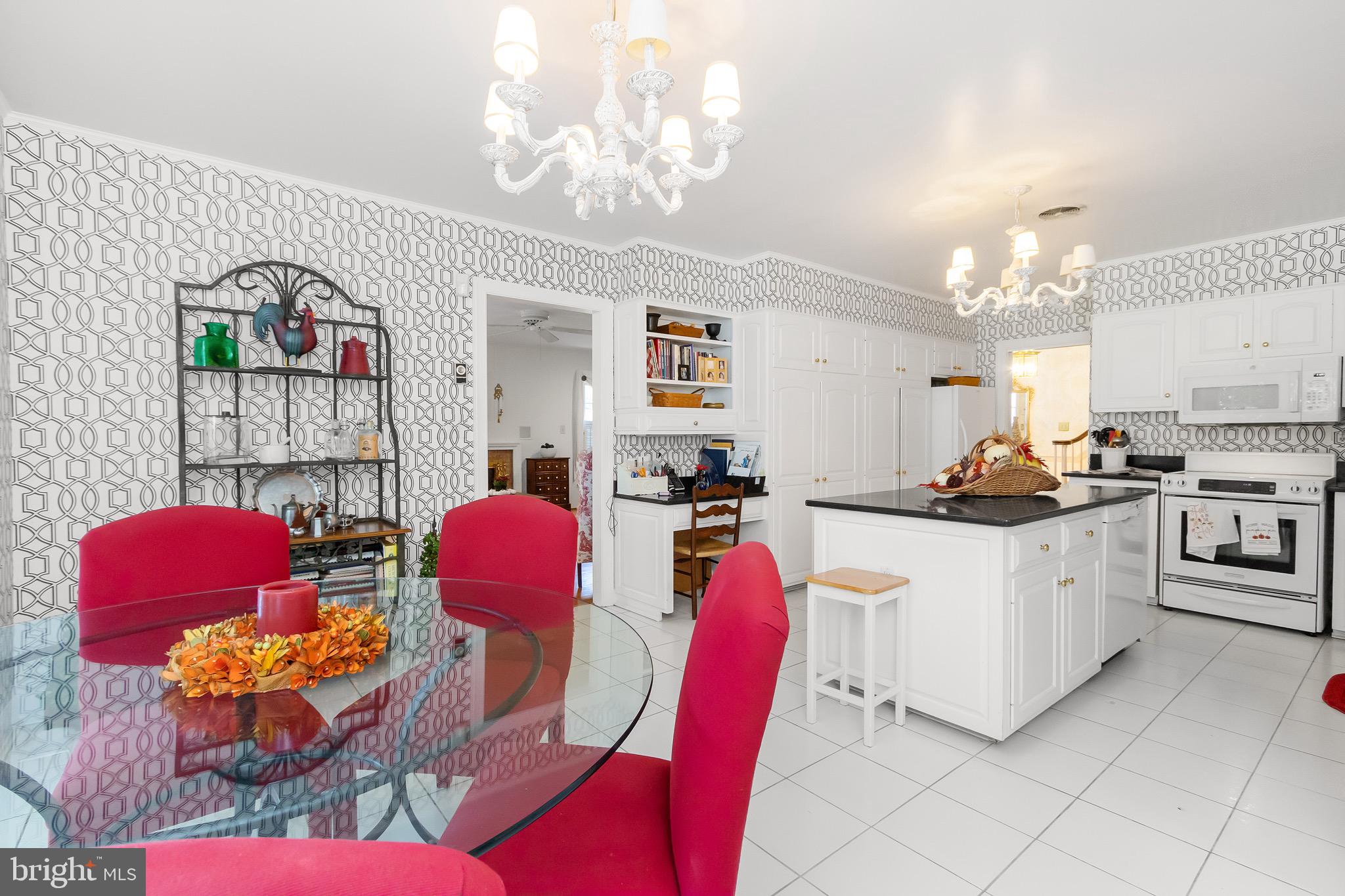 TUSCAWILLA HILLS - Residential