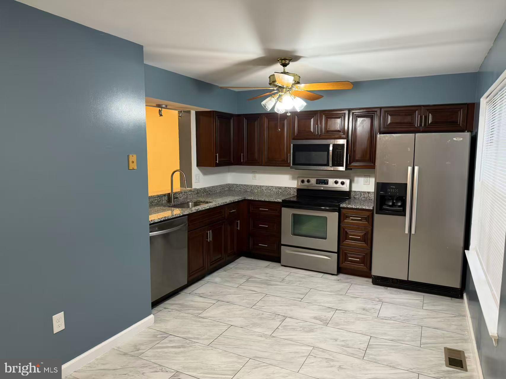 ELLICOTTS CHOICE - Residential Lease