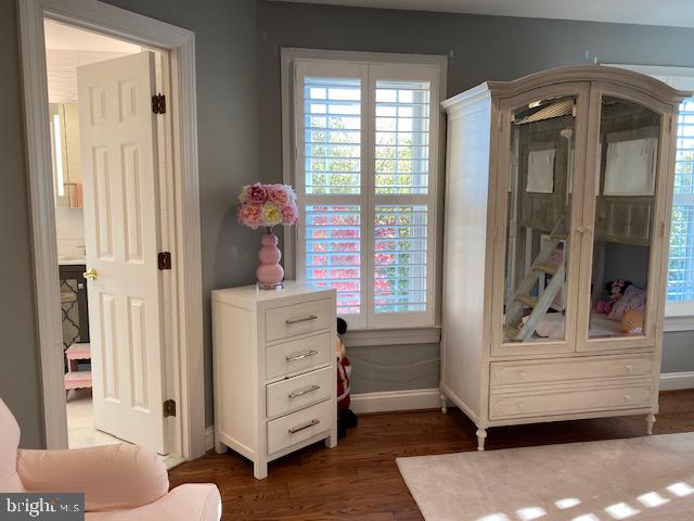 DOGWOOD FARM - Residential