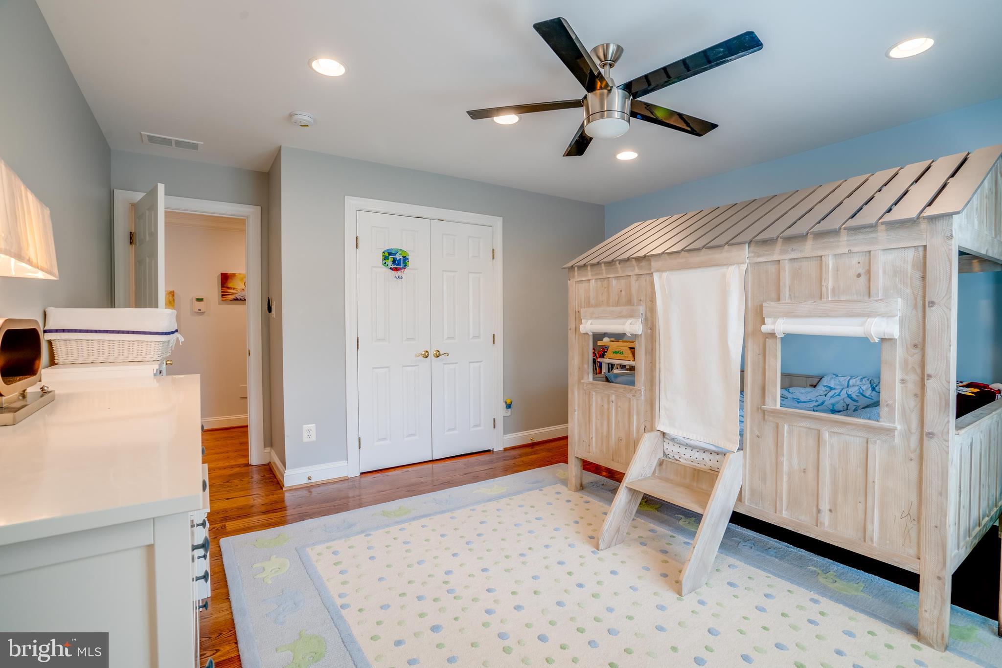 DOGWOOD FARM - Residential