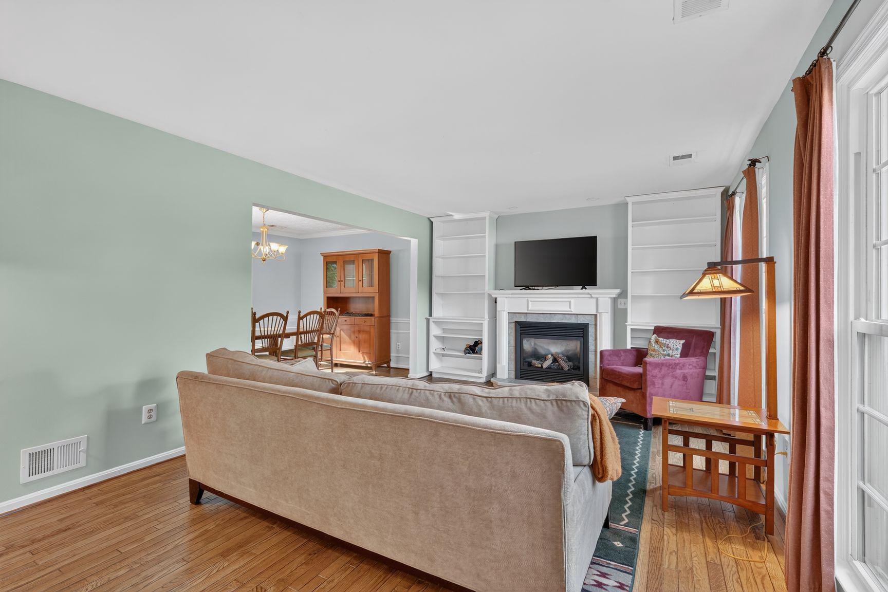 8000 WOODCROFT COURT