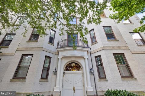 3020 DENT PLACE NW 30W WASHINGTON DC 20007