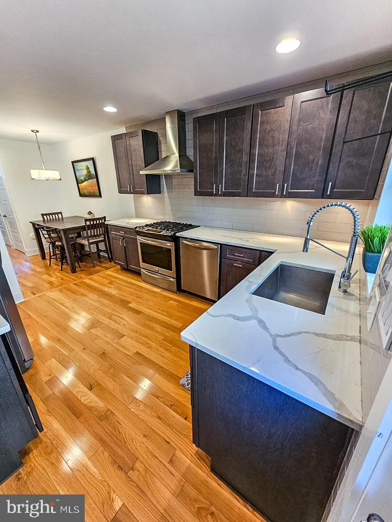 513 S COLLINGTON AVENUE