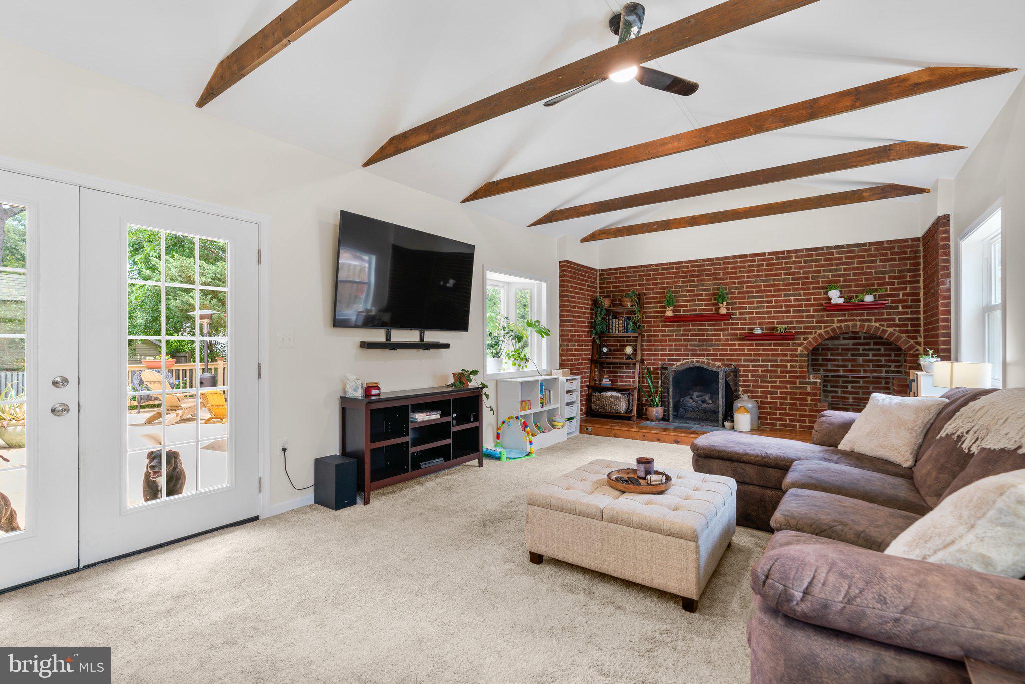 WHITNEYS LANDING - Residential