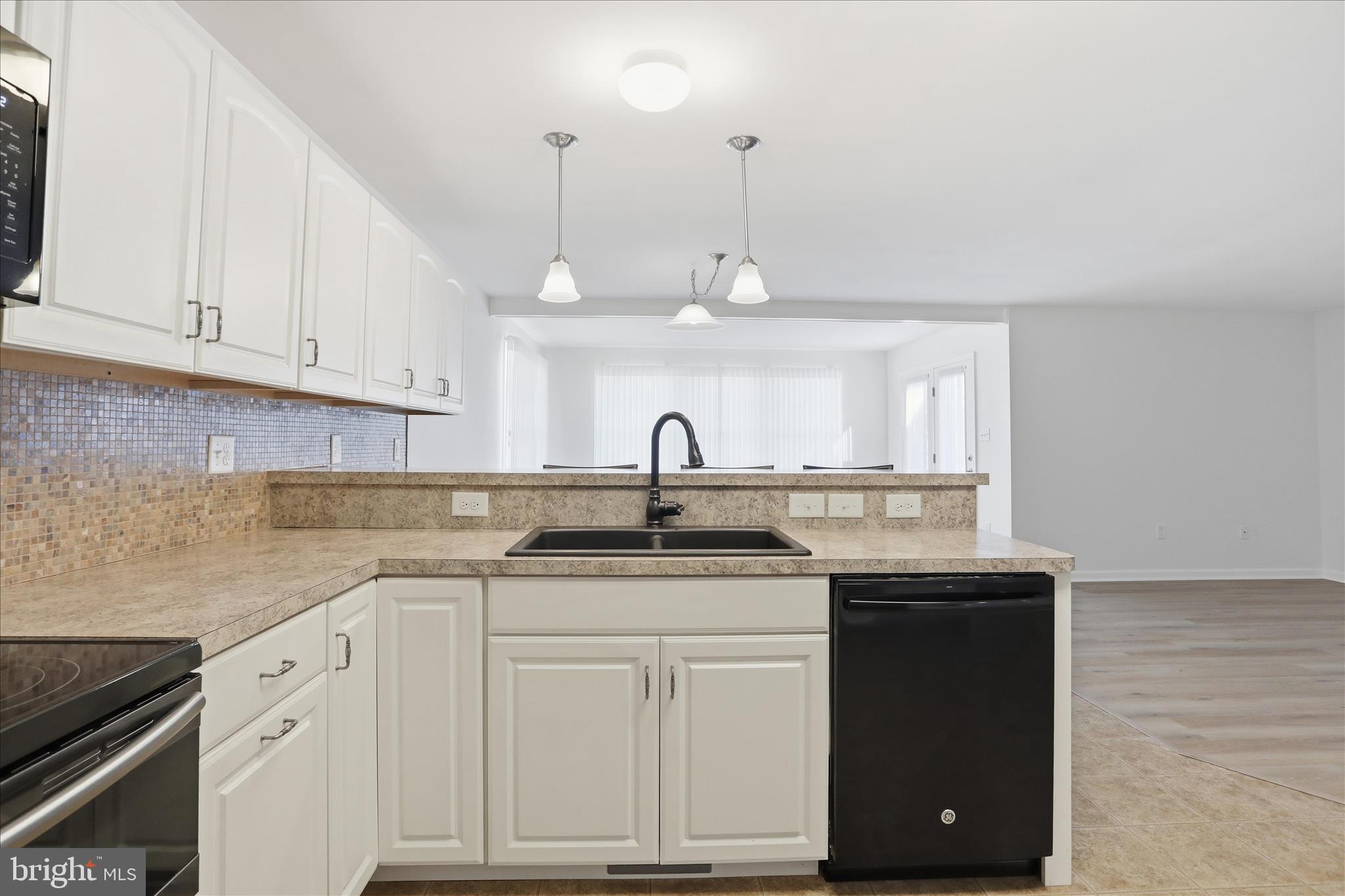 FREEDOM HILLS - Residential