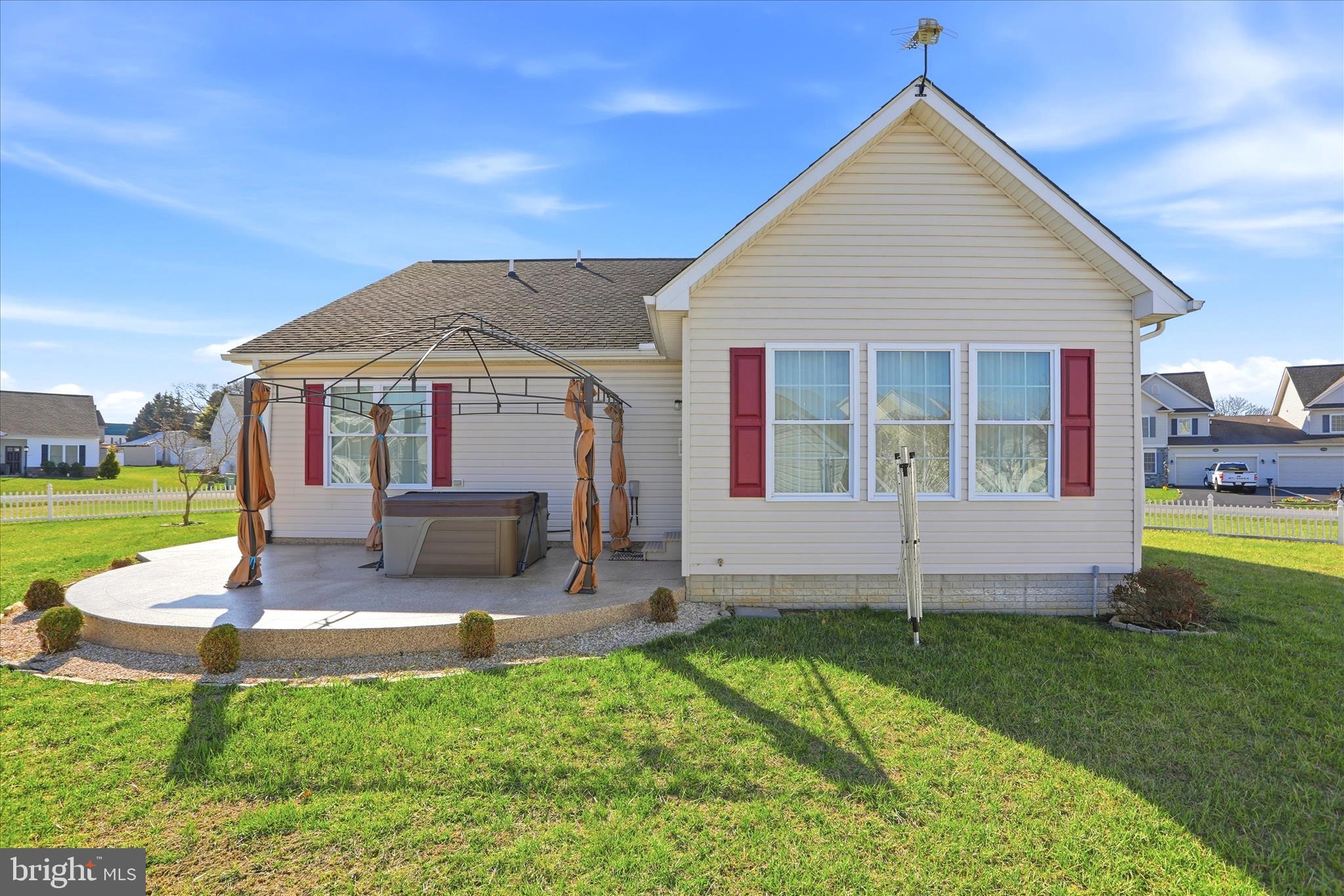 FREEDOM HILLS - Residential