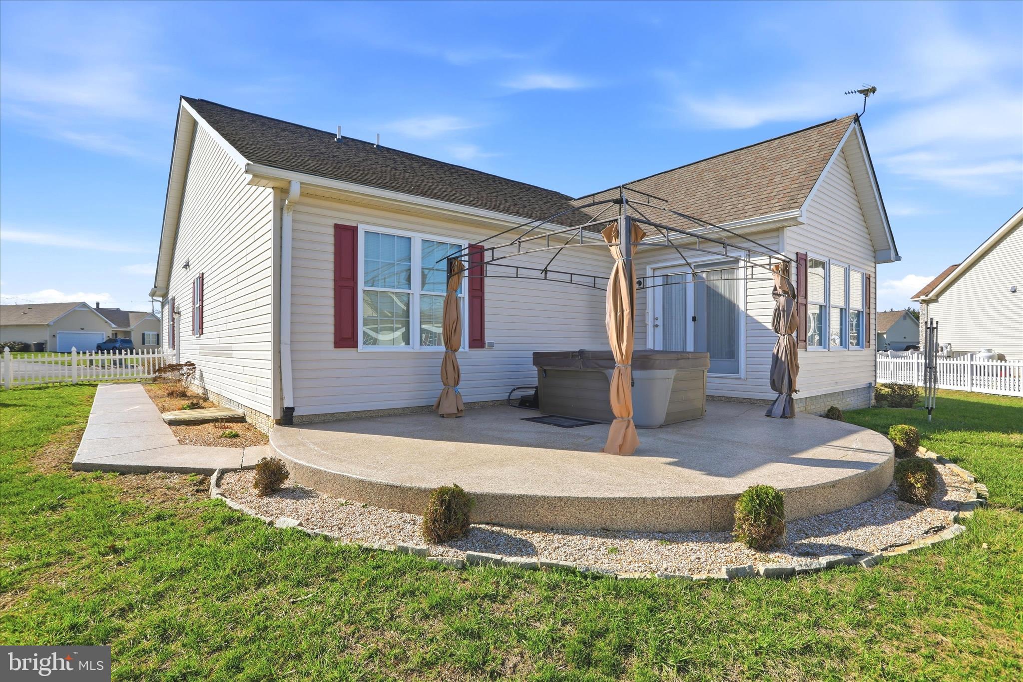 FREEDOM HILLS - Residential