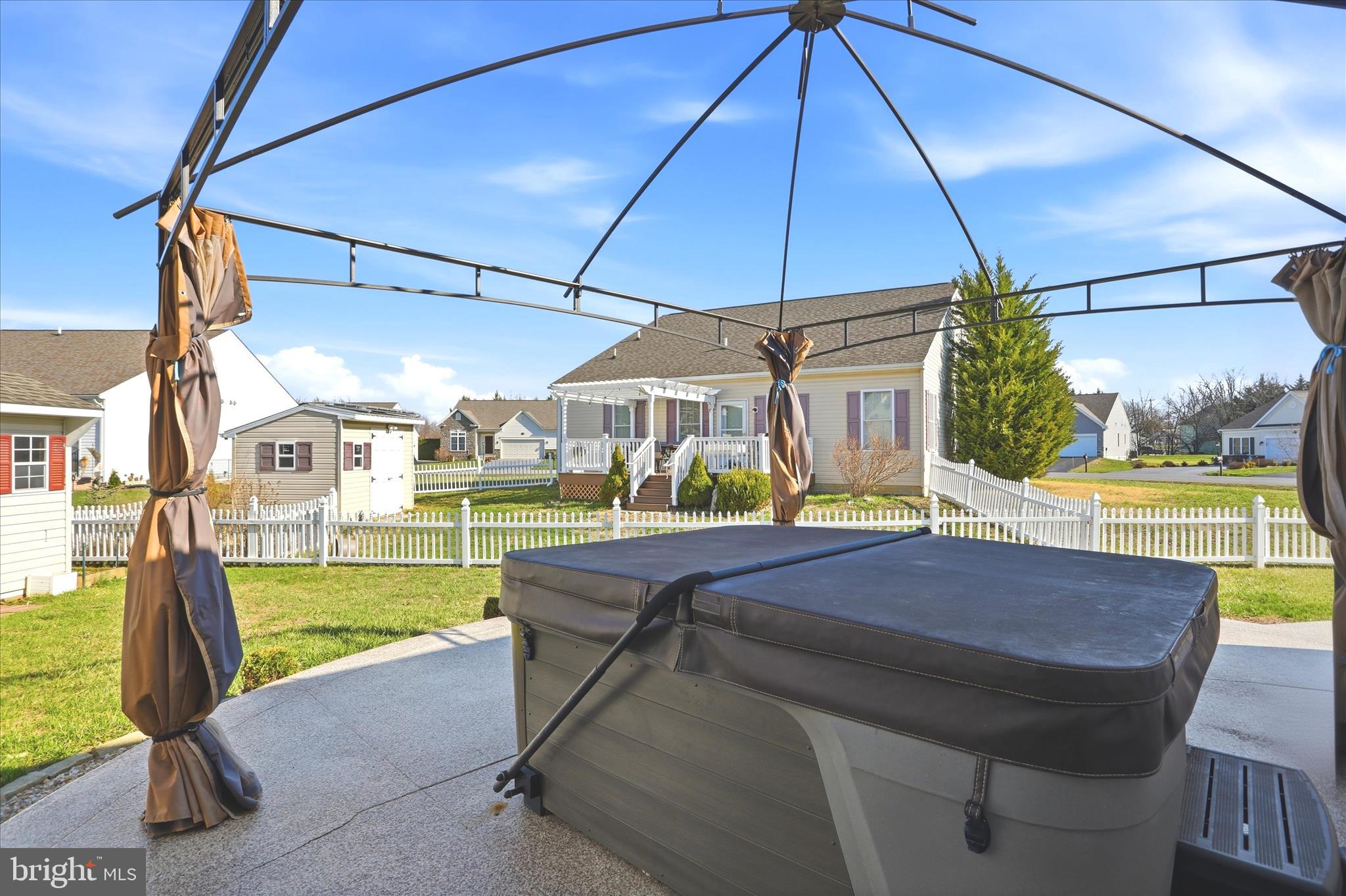 FREEDOM HILLS - Residential