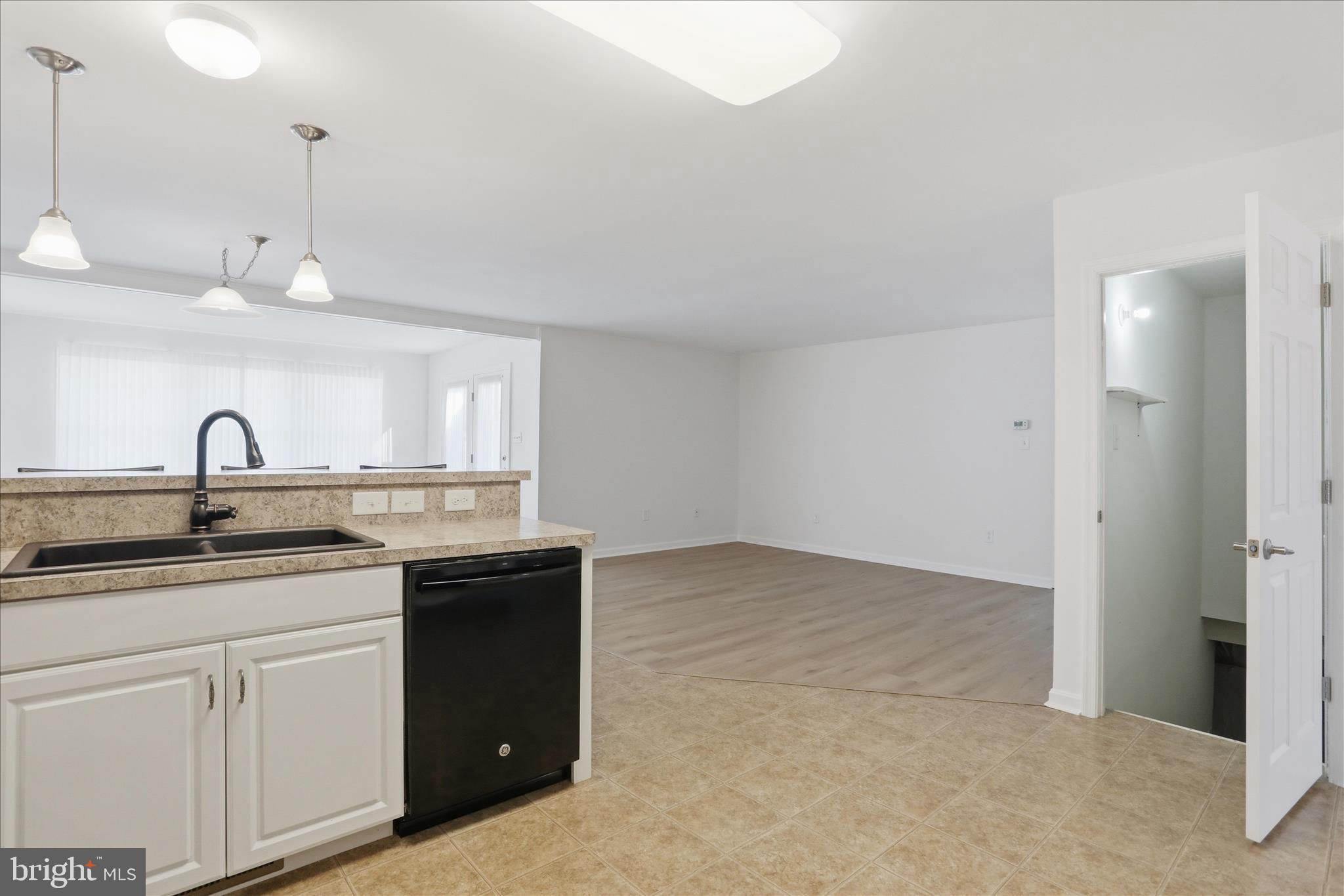 FREEDOM HILLS - Residential