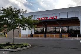 ONE LOUDOUN - Residential Lease