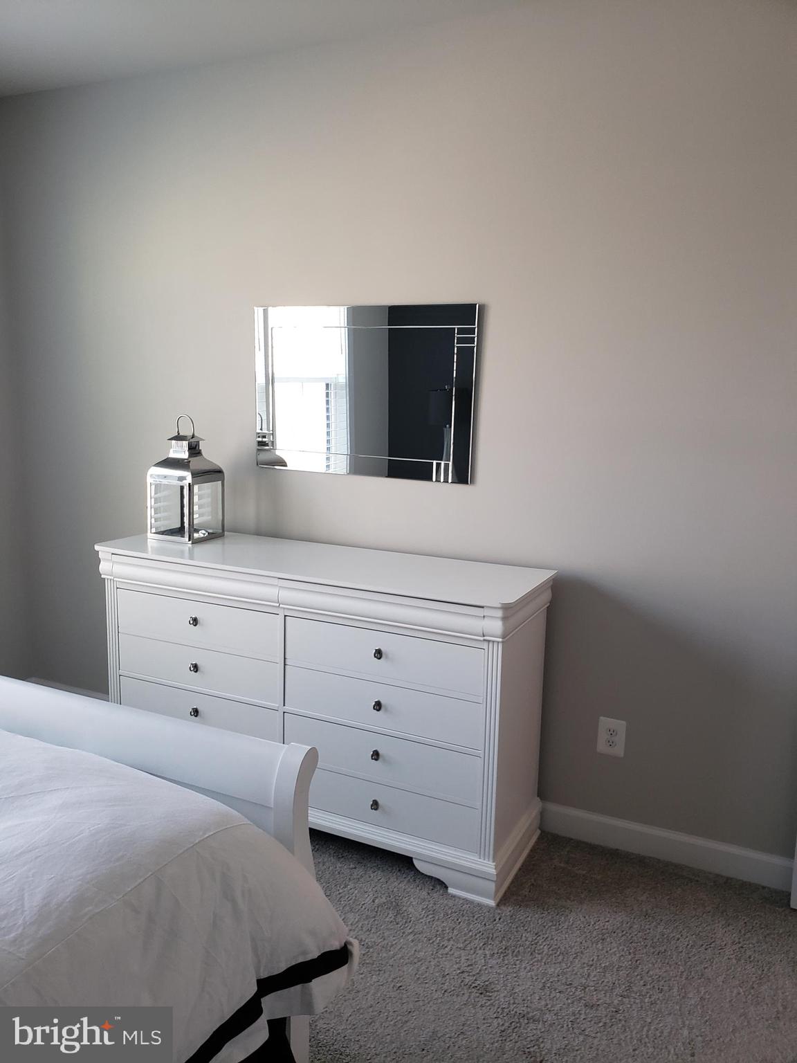 ONE LOUDOUN - Residential Lease