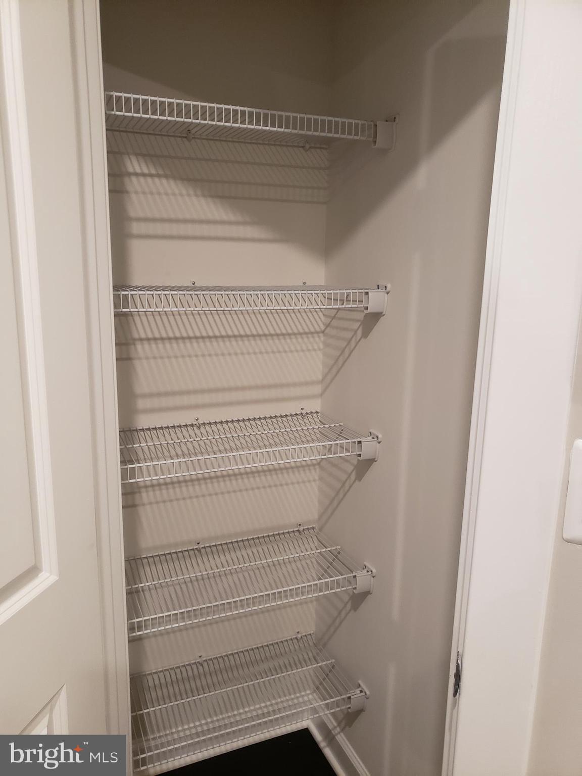 ONE LOUDOUN - Residential Lease