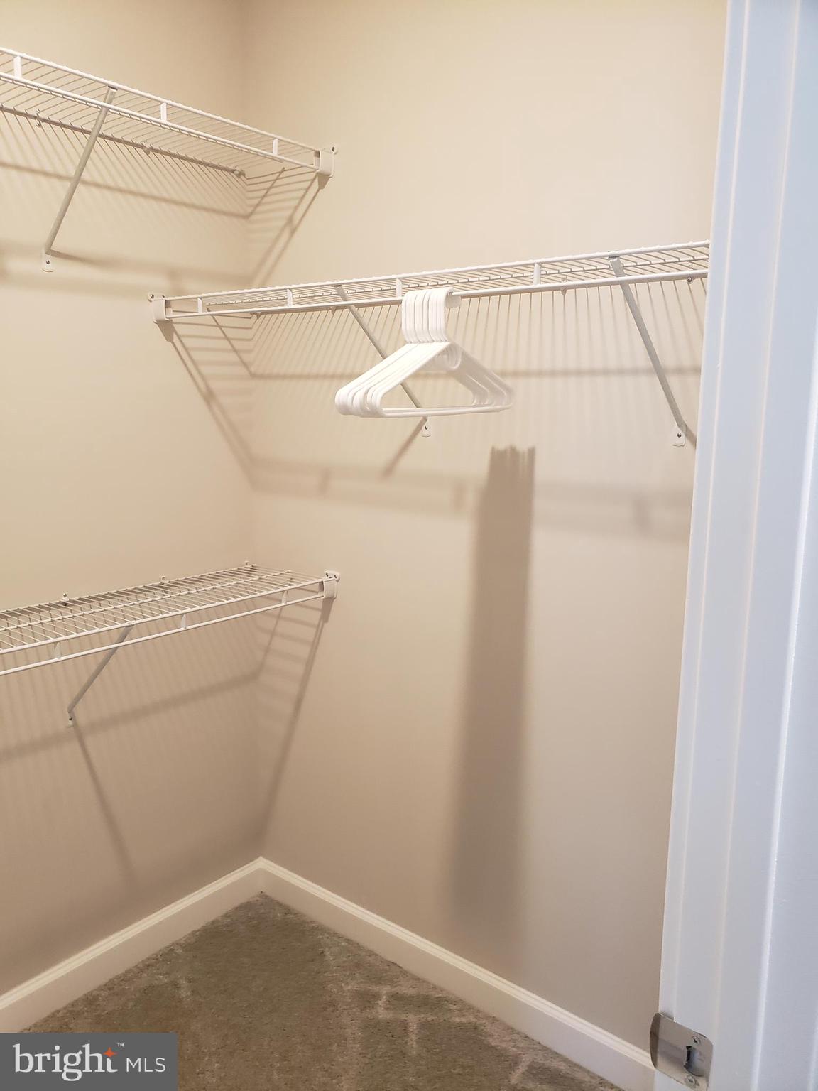 ONE LOUDOUN - Residential Lease