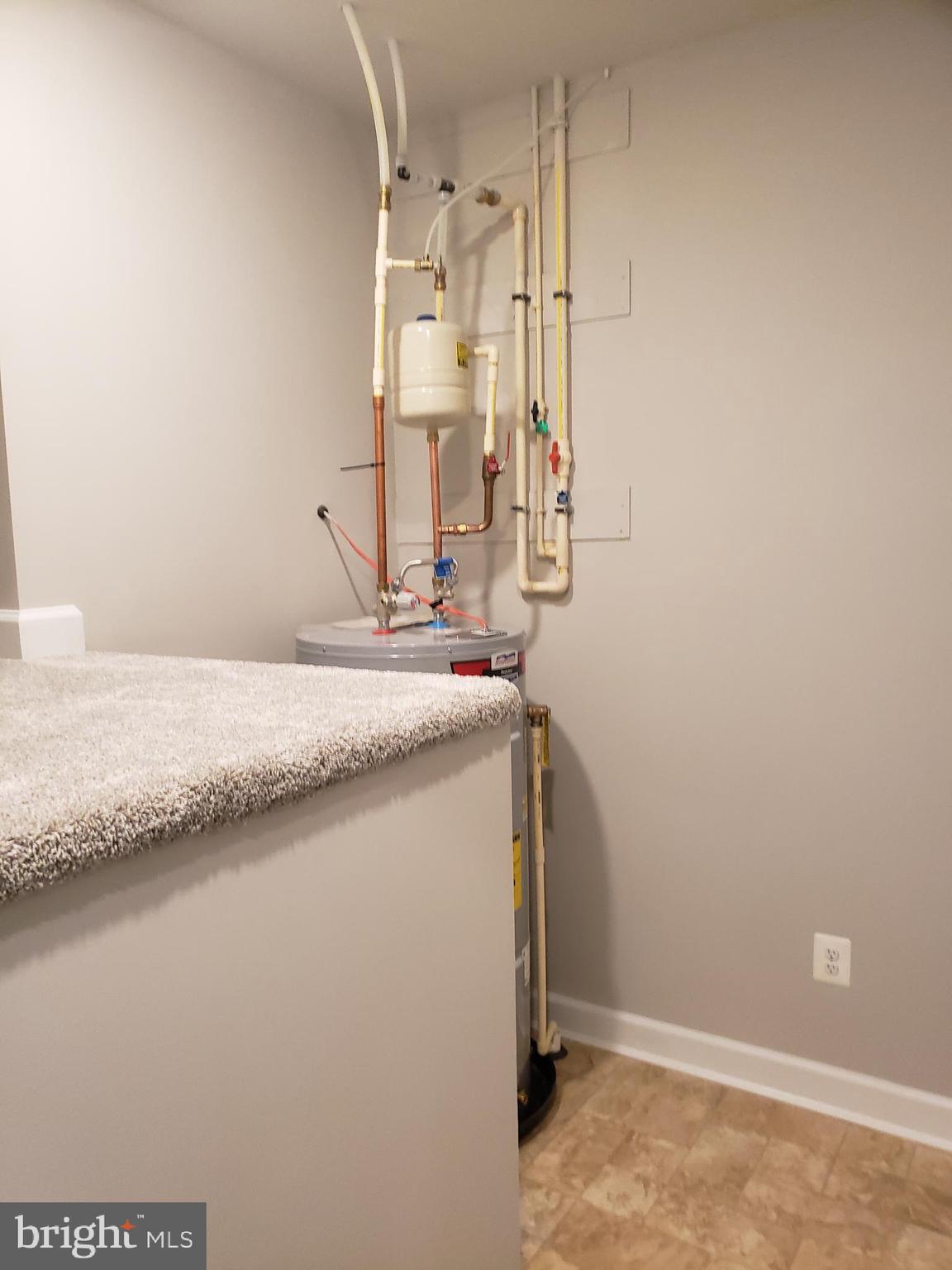 ONE LOUDOUN - Residential Lease