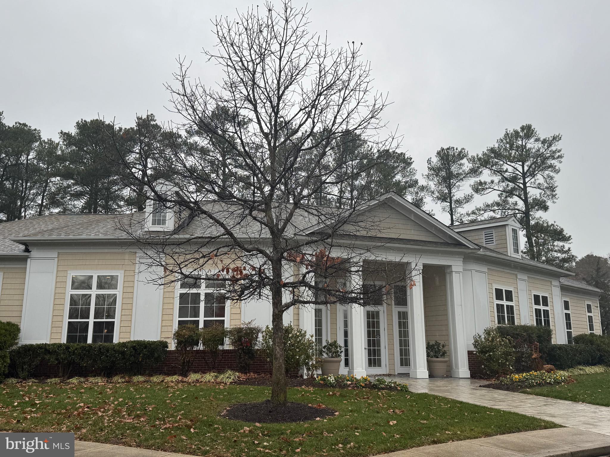 622 OYSTER BAY PLACE 302