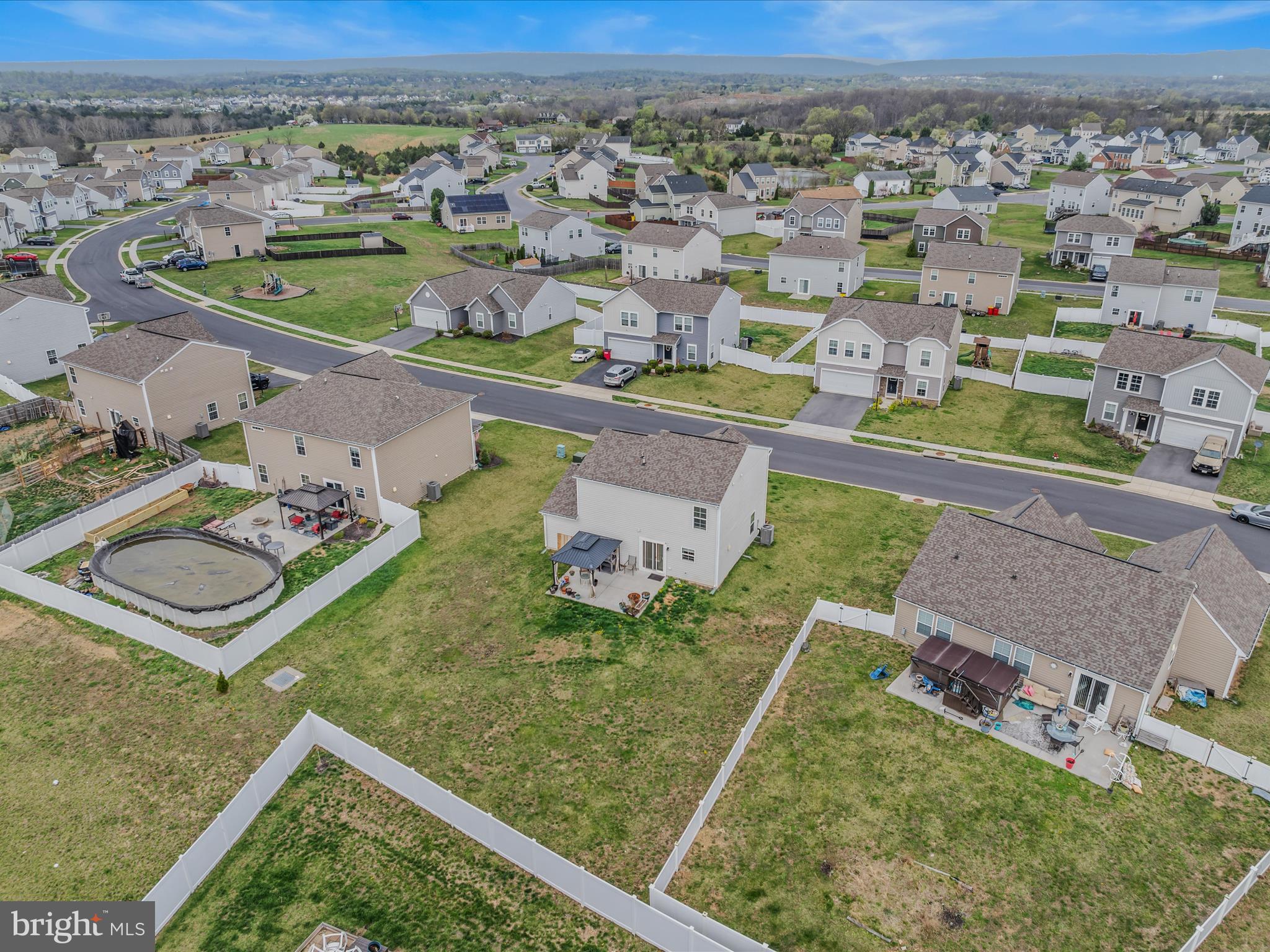 MORNING DOVE ESTATES - Residential