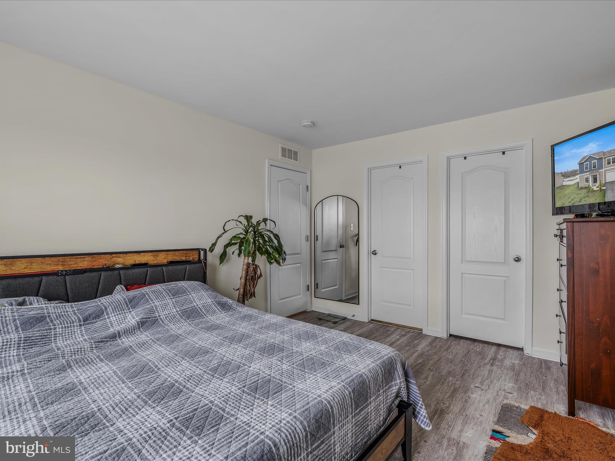 MORNING DOVE ESTATES - Residential