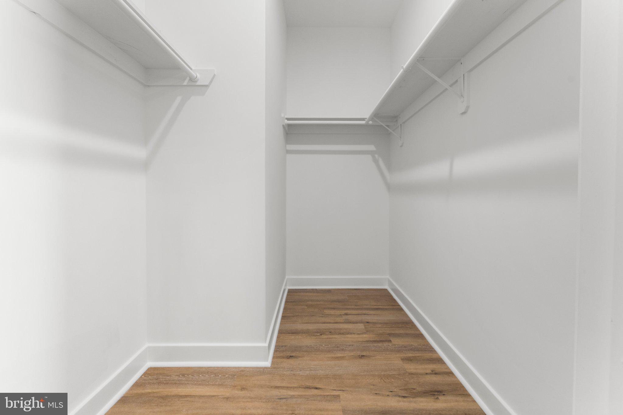 GLEBE HARBOR - Residential