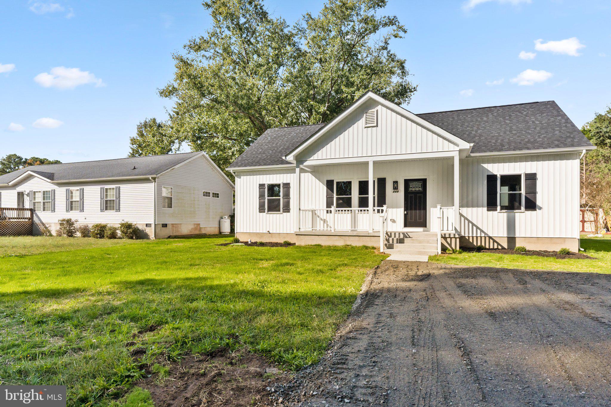 GLEBE HARBOR - Residential