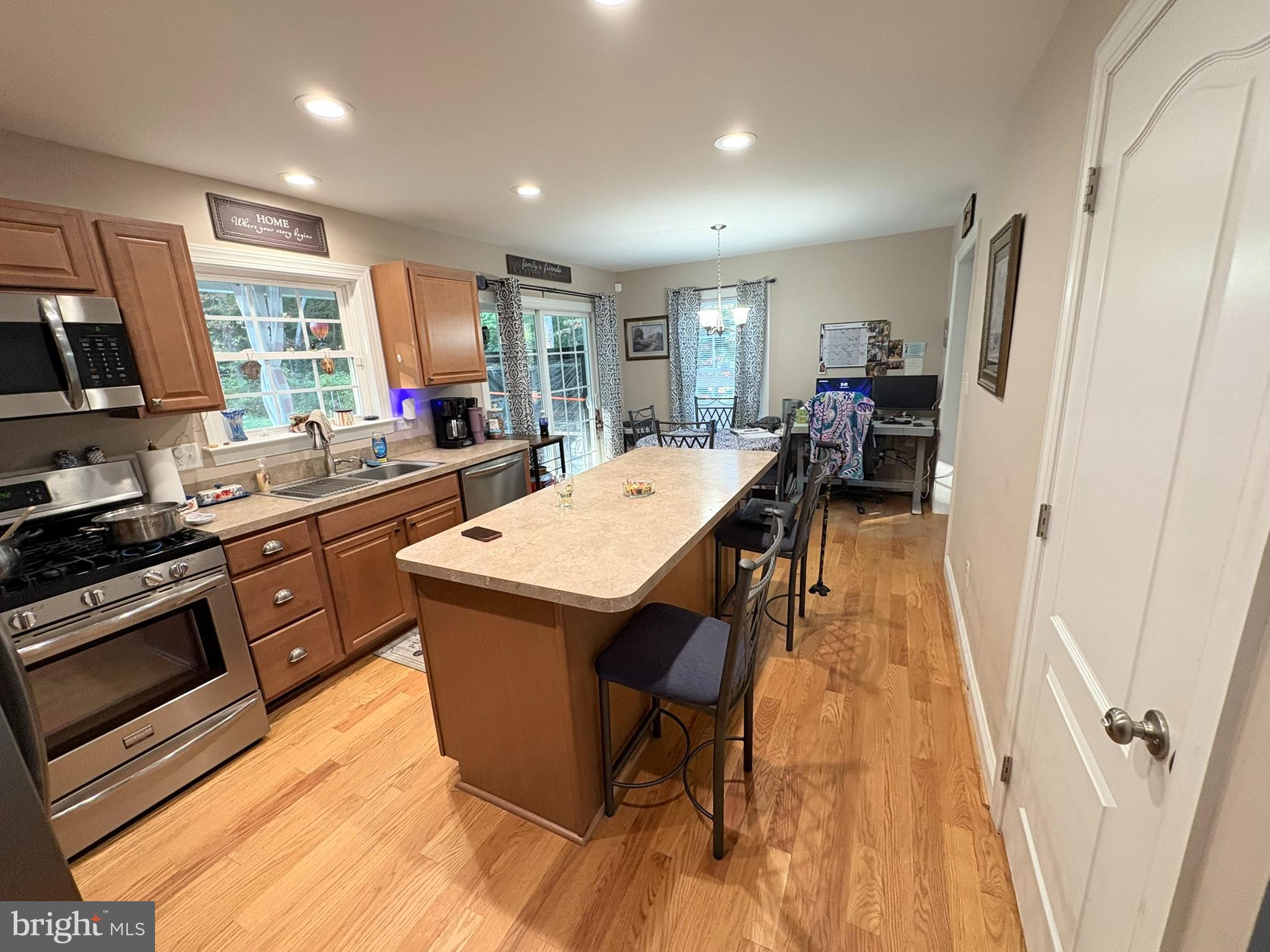 SHAWNEELAND - Residential