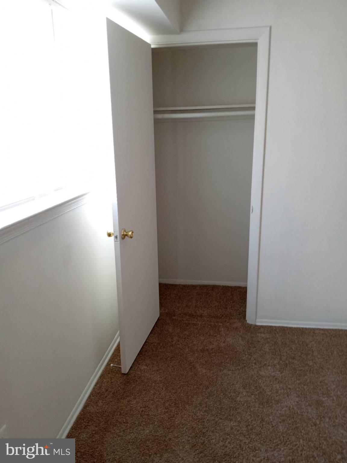 FRENCHMANS CREEK - Residential Lease