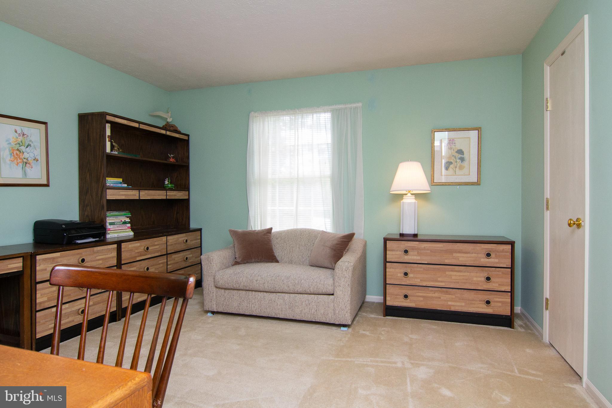 LONG MEADOW - Residential