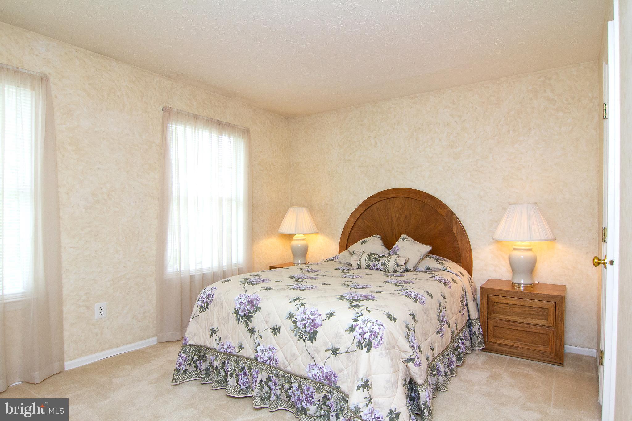 LONG MEADOW - Residential