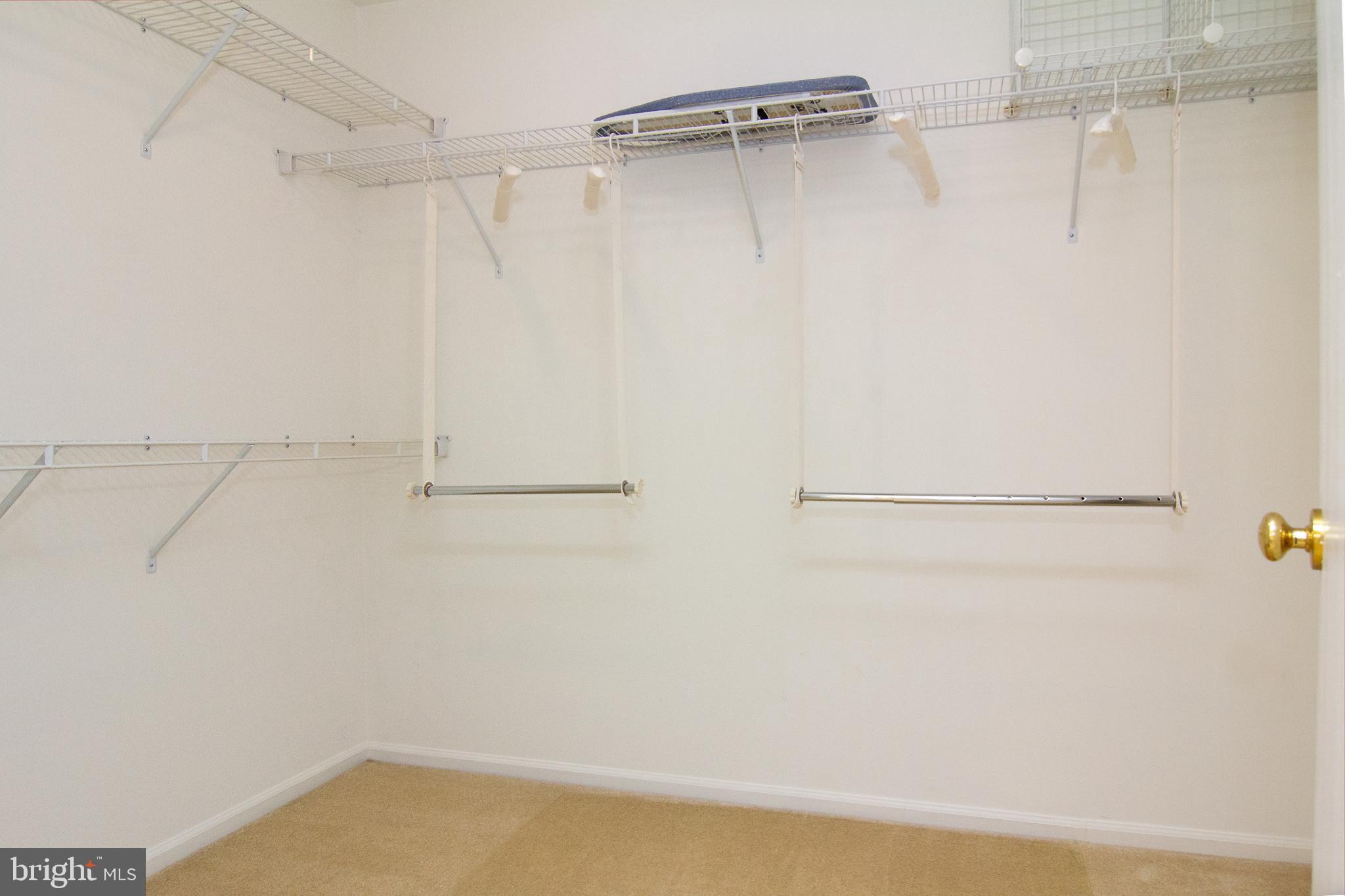 LONG MEADOW - Residential