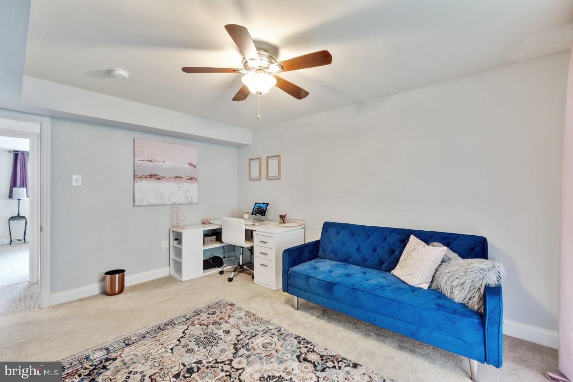 ST CHARLES - CARRINGTON - Residential