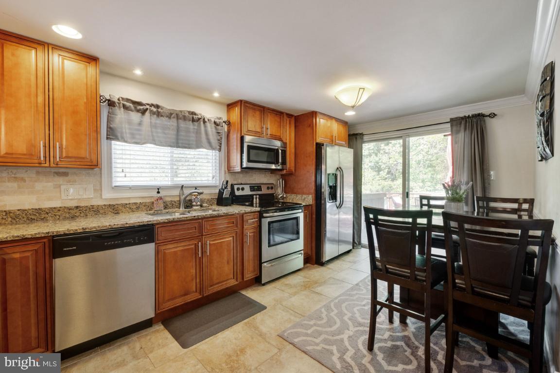 ST CHARLES - CARRINGTON - Residential