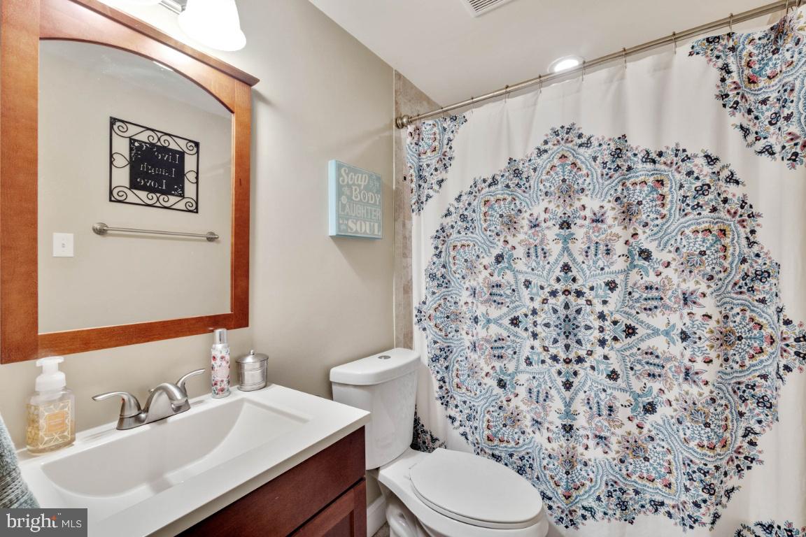 ST CHARLES - CARRINGTON - Residential