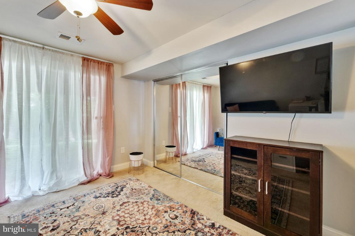 ST CHARLES - CARRINGTON - Residential