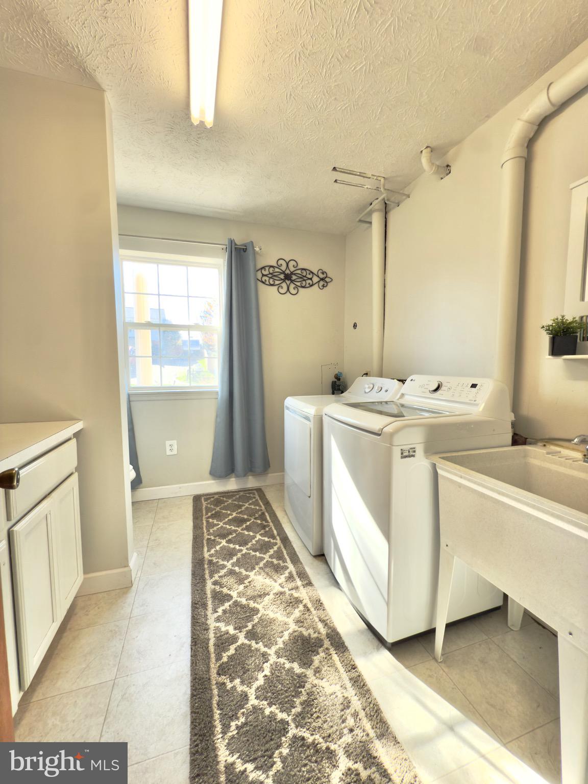 CARLISLE HEIGHTS - Residential