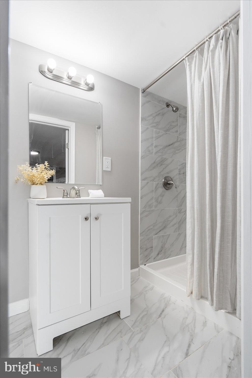 WILSON HEIGHTS - Residential