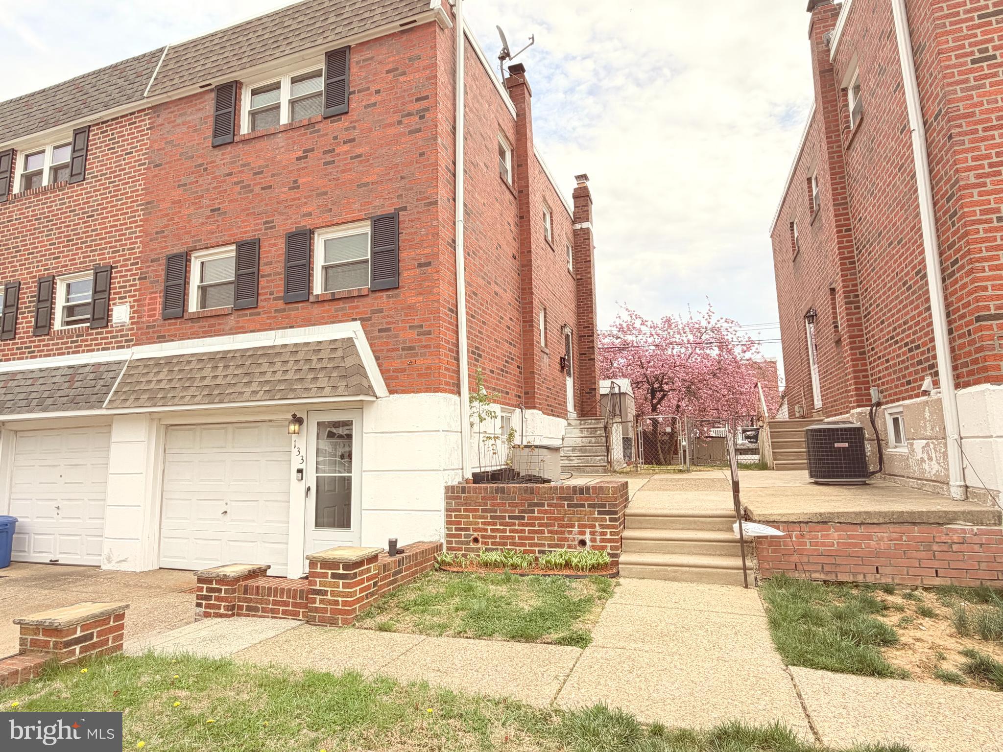 MILLBROOK - Residential