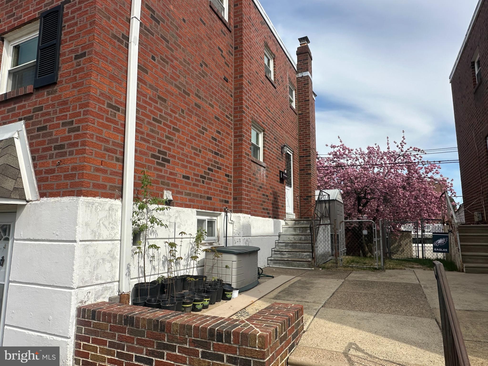 MILLBROOK - Residential