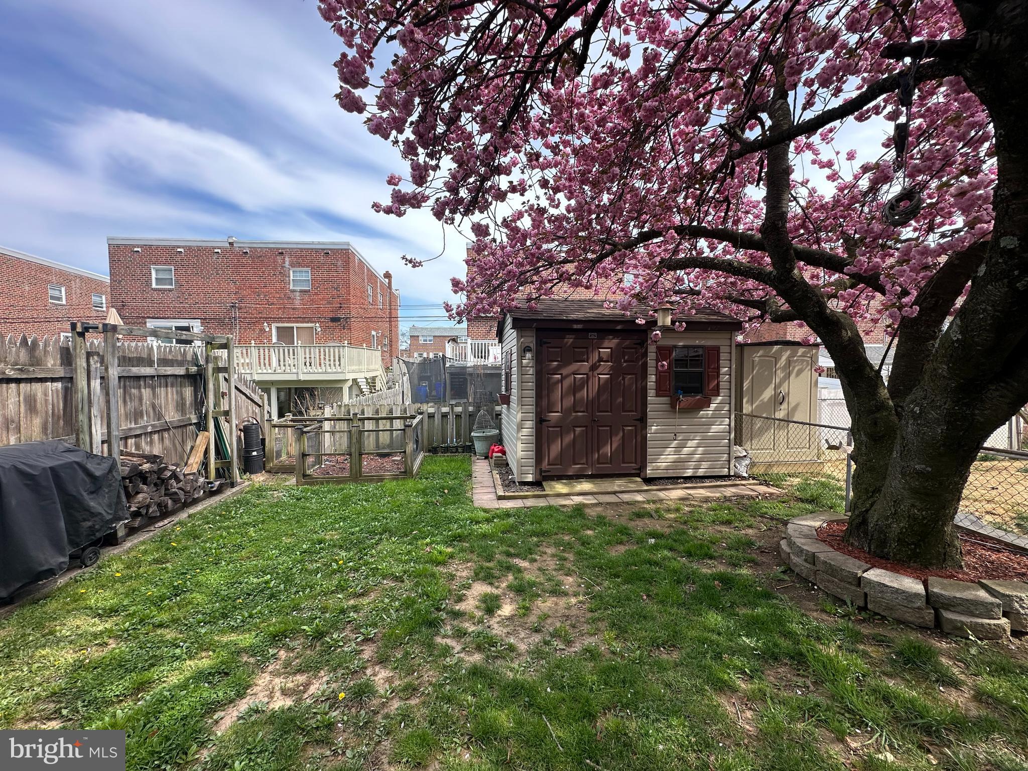 MILLBROOK - Residential