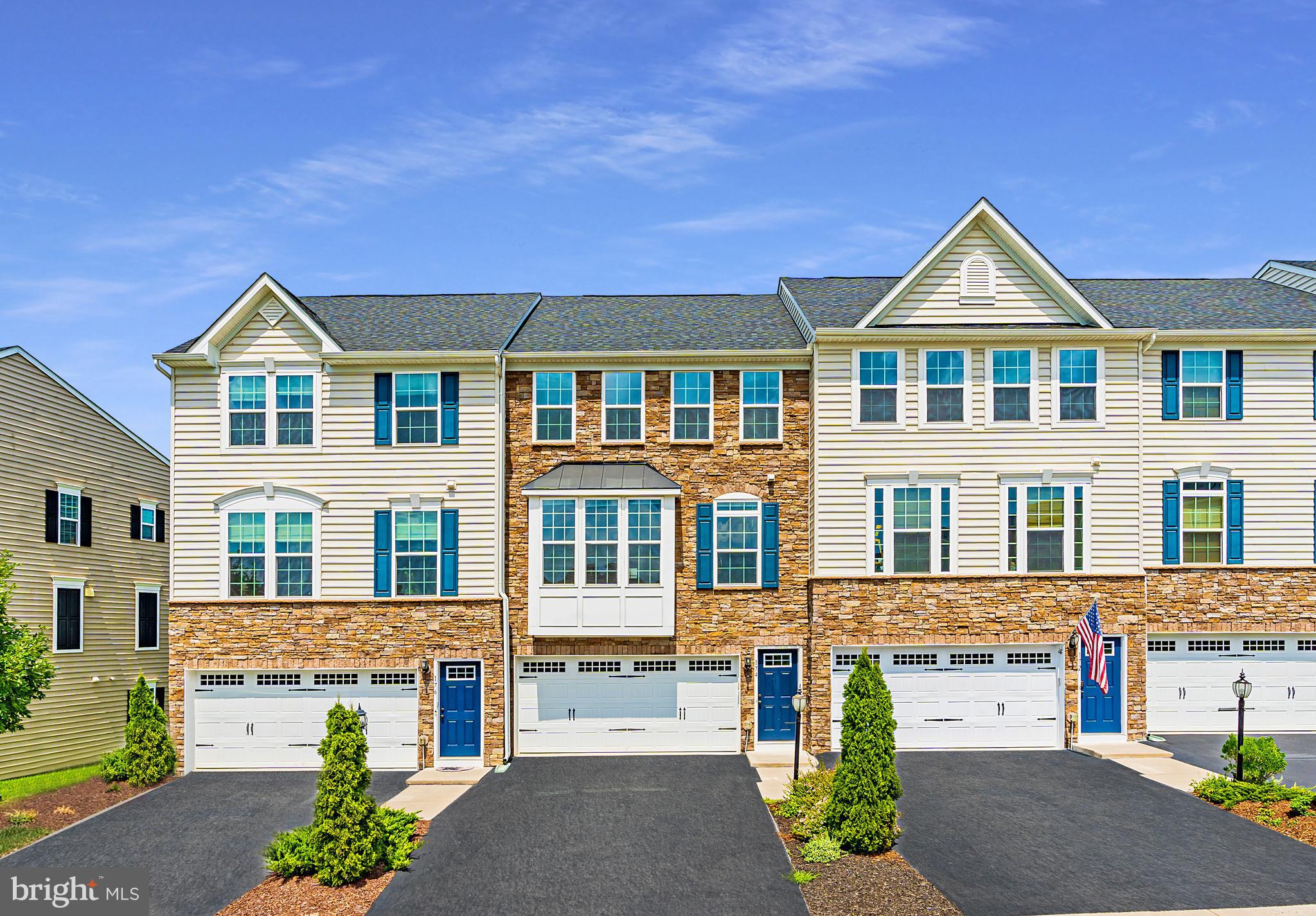 LAKE FREDERICK - Residential Lease