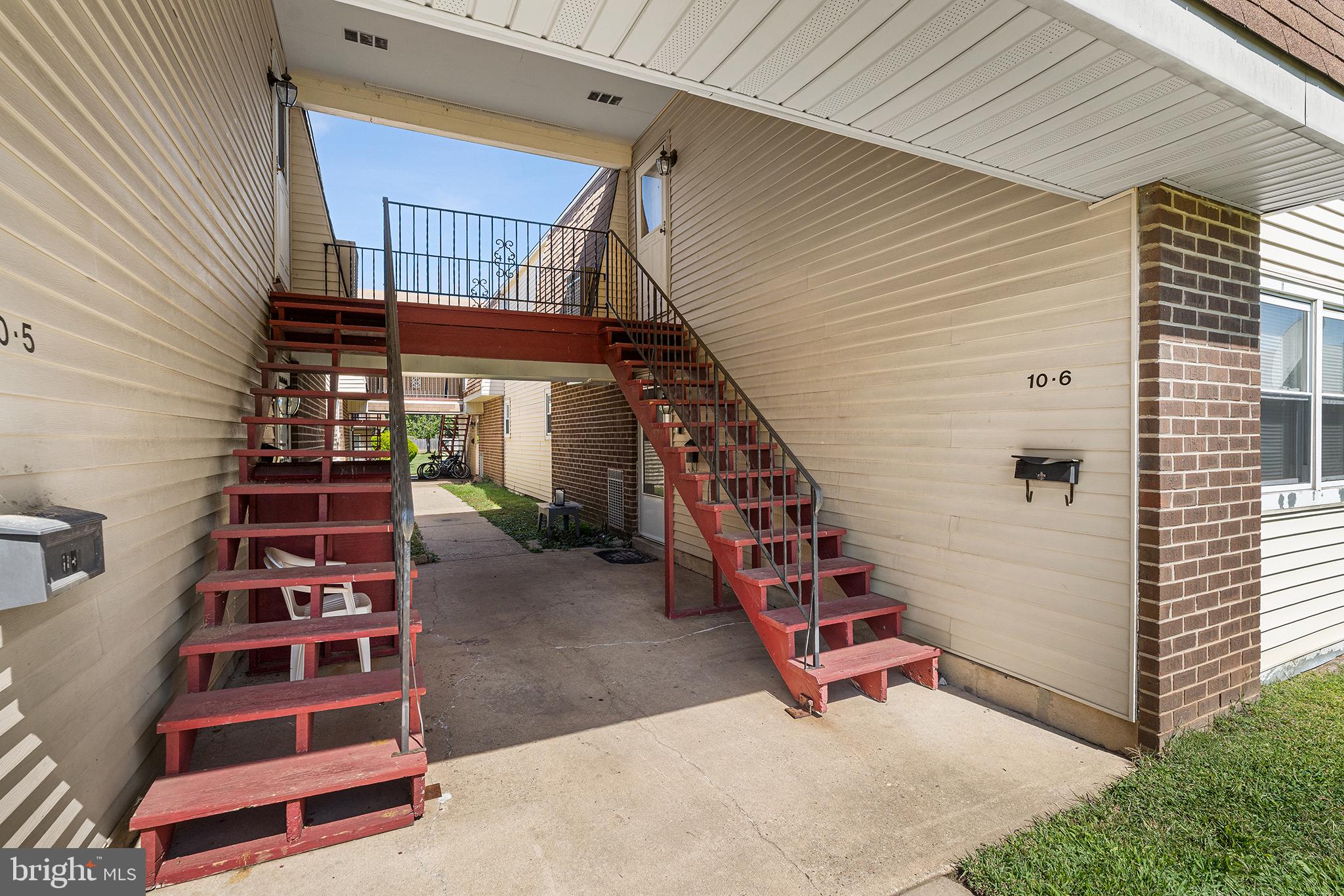 10 FLORENCE TOLLGATE PLACE